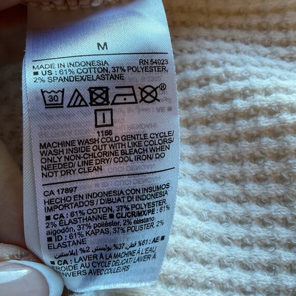 Old Navy Beige W/Brown Stitching Ribbed Longsleeve Cropped Top M - Picture 5 of 6